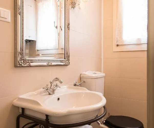 Grimaldi Ca Del Moro * Venecia